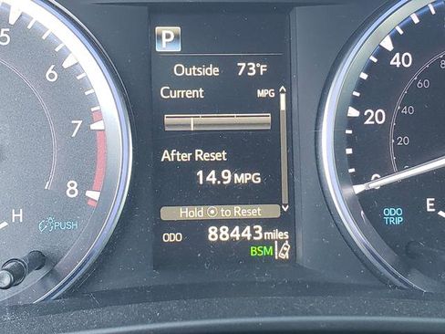 Used 2019 Toyota Highlander AWD V6 image 26