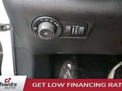 Used 2025 Jeep Compass Limited AWD/4WD image 21