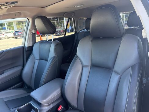 Certified 2023 Subaru Outback Onyx Edition image 22