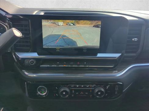 Used 2023 Chevrolet Silverado 1500 LT image 18