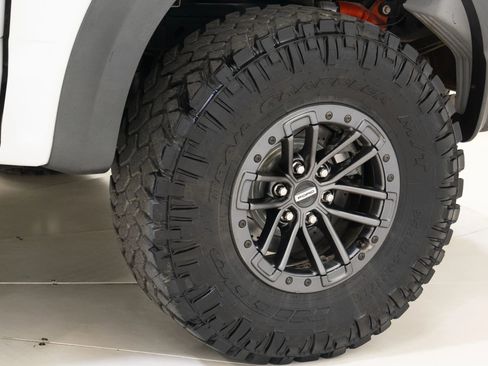 Used 2019 Ford F150 Raptor w/ Equipment Group 802A Luxury image 59