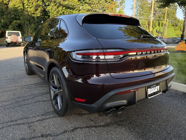 Used 2023 Porsche Macan Turbo AWD/4WD image 6