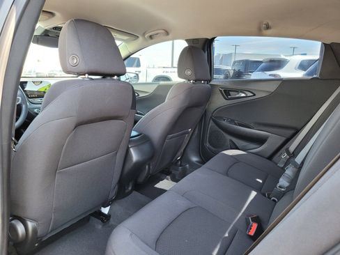 Used 2023 Chevrolet Malibu LS FWD image 14