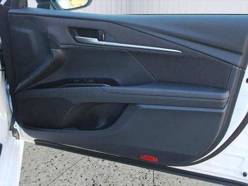 Certified 2025 Toyota Camry LE image 36