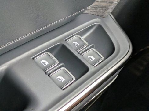 Used 2022 Rivian R1T Adventure image 19