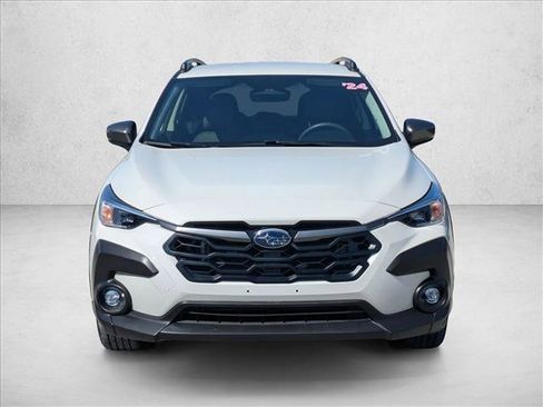 Used 2024 Subaru Crosstrek 2.0i Premium AWD/4WD image 2