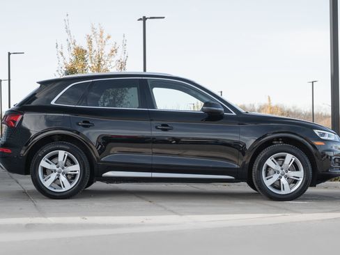 Used 2019 Audi Q5 Prestige image 3