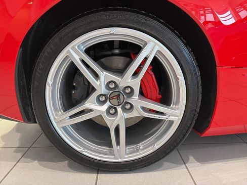 Used 2021 Chevrolet Corvette Stingray Convertible w/ Battery Protection Package image 7