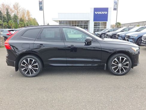 Certified 2023 Volvo XC60 B5 Plus w/ Protection Package Premier image 9