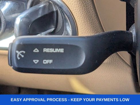 Used 2018 Porsche Macan image 40