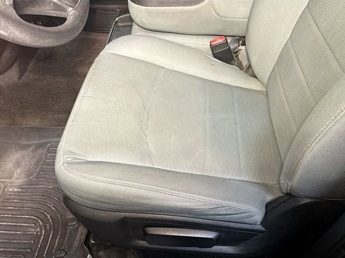 Used 2017 RAM 1500 Classic SLT image 18