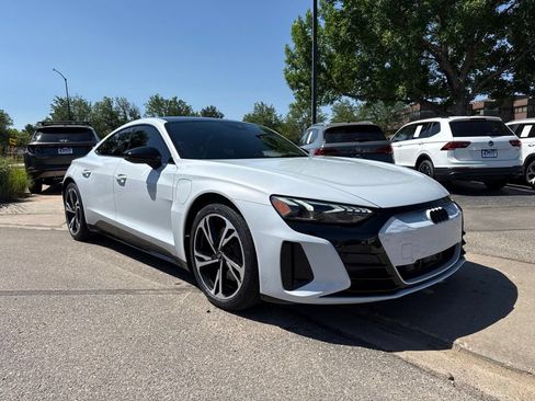 Used 2023 Audi e-tron GT Premium Plus w/ Performance Package AWD/4WD image 7