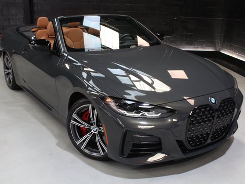 Used 2024 BMW M440i Convertible w/ Premium Package RWD image 16