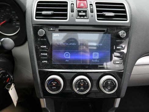 Used 2018 Subaru Forester 2.5i Premium w/ All-Weather Package image 15