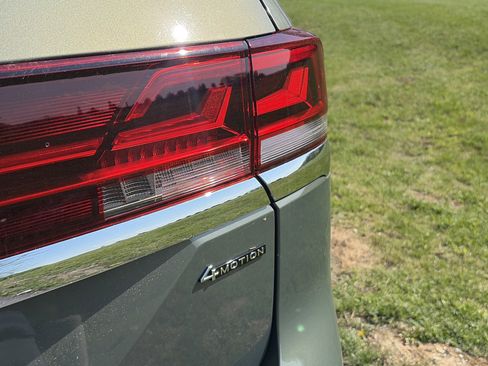 New 2026 Volkswagen Atlas SE AWD/4WD image 7