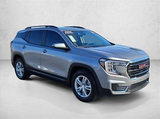 Used 2023 GMC Terrain SLE w/ Driver Convenience Package FWD video 3