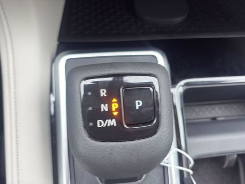 New 2026 Nissan Pathfinder SL image 22