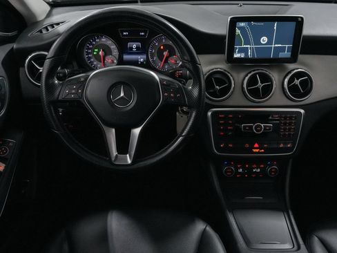 Used 2015 Mercedes-Benz GLA 250 4MATIC image 17