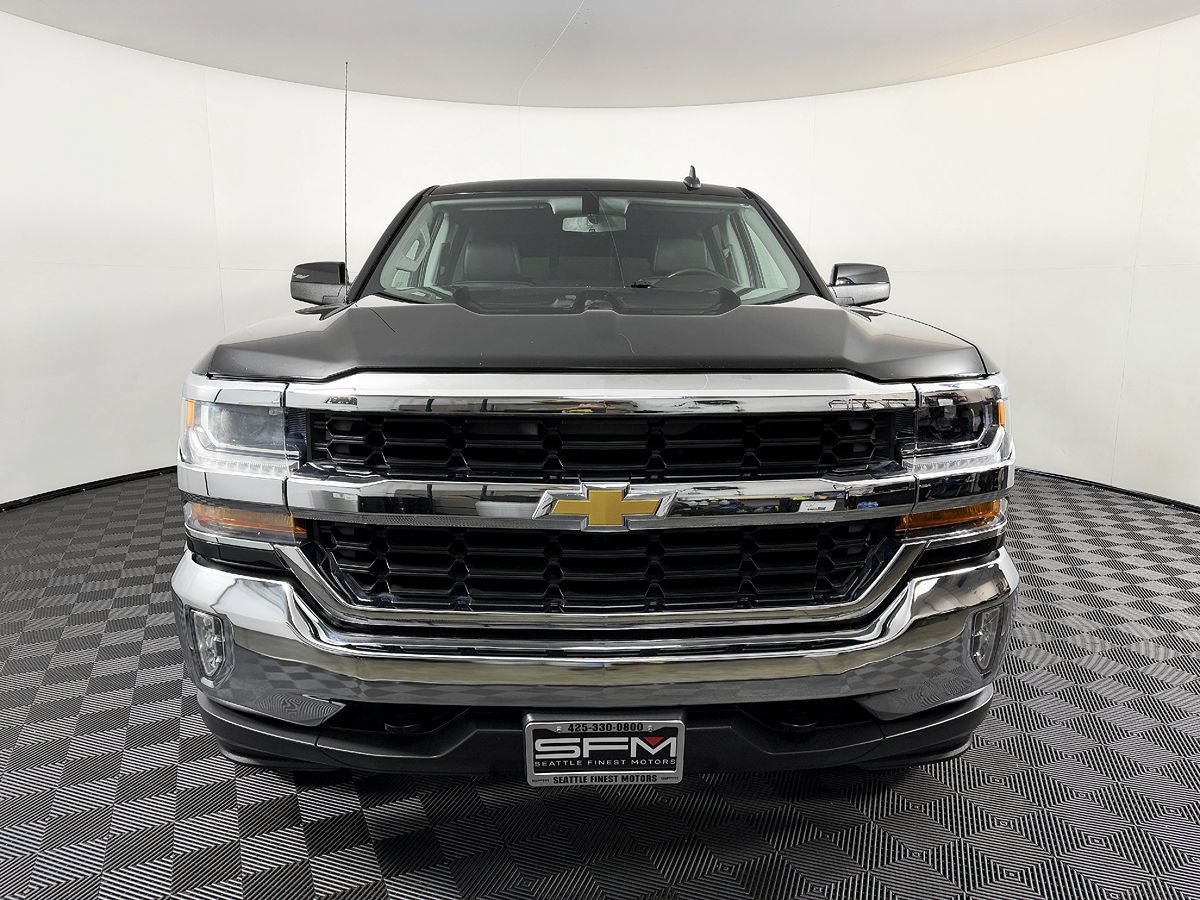 Used 2017 Chevrolet Silverado 1500 LT w/ All Star Edition AWD/4WD image 4
