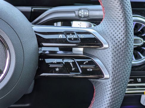 Certified 2025 Mercedes-Benz GLA 250 4MATIC image 20