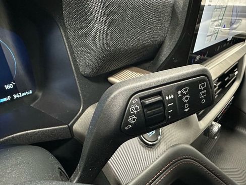 Used 2025 Ford Explorer Active image 22