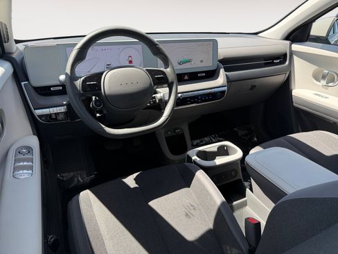 Certified 2024 Hyundai Ioniq 5 SEL image 15