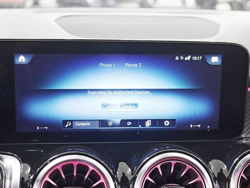 Used 2022 Mercedes-Benz GLB 35 AMG 4MATIC image 19