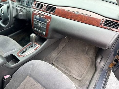 Used 2008 Chevrolet Impala LS image 26