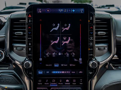 Used 2026 RAM 3500 Limited image 28