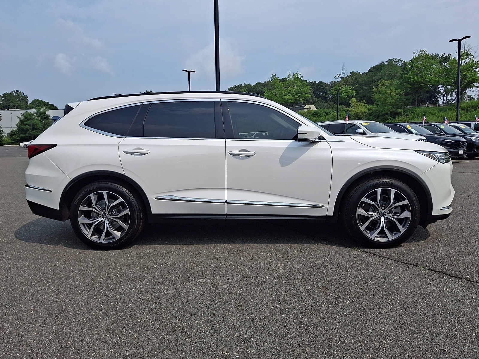 Certified 2024 Acura MDX w/ Technology Package AWD/4WD image 7