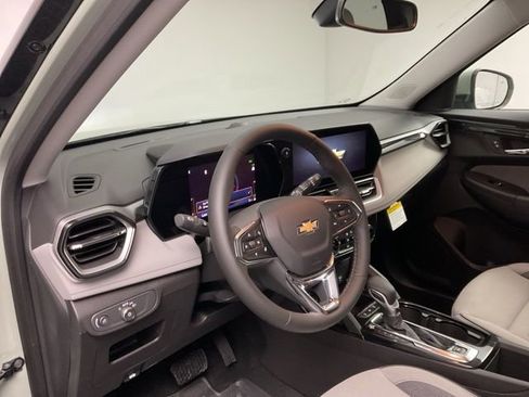 New 2026 Chevrolet TrailBlazer LT w/ Convenience Package image 11