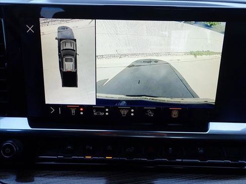 Used 2024 Chevrolet Silverado 1500 RST w/ Rally Edition AWD/4WD image 16