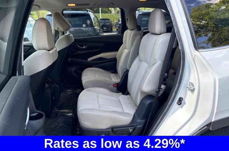 Used 2023 Subaru Ascent Premium w/ Convenience Package AWD/4WD image 8