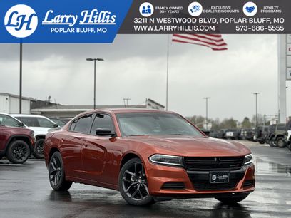 Used 2022 Dodge Charger SXT w/ Blacktop Package
