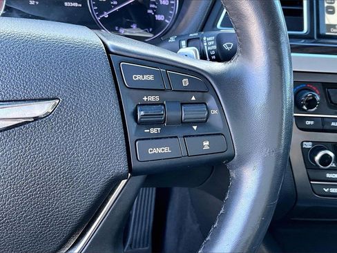 Used 2017 Genesis G80 3.8 image 29