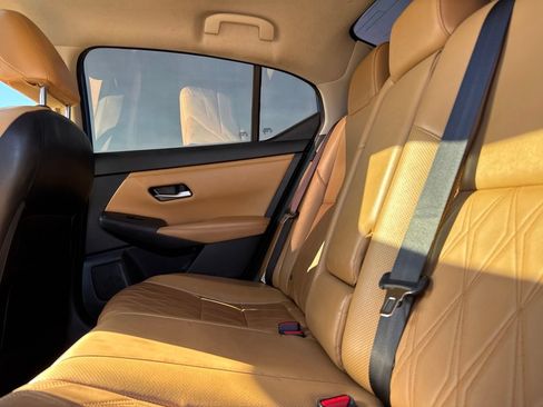 Used 2023 Nissan Sentra SV w/ SV Premium Package FWD image 33