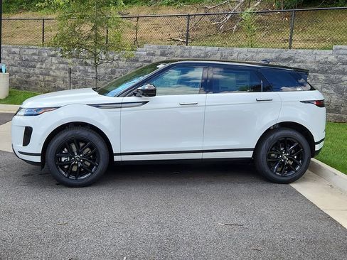Used 2026 Land Rover Range Rover Evoque S AWD/4WD image 6