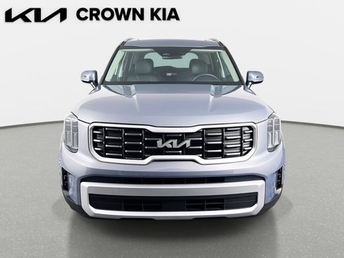 Certified 2025 Kia Telluride S image 2