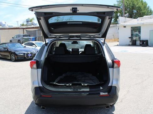 Used 2024 Toyota RAV4 XLE AWD/4WD image 10