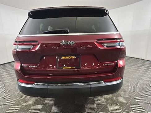 Used 2022 Jeep Grand Cherokee L Laredo w/ Luxury Tech Group I AWD/4WD image 4