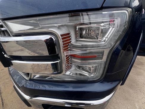 Used 2019 Ford F150 Lariat w/ Equipment Group 502A Luxury image 18