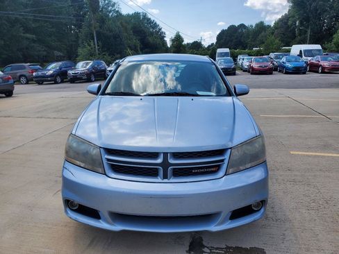 Used 2013 Dodge Avenger SXT w/ Rallye Appearance Group FWD image 2