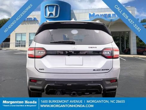New 2026 Honda Pilot Black Edition image 5