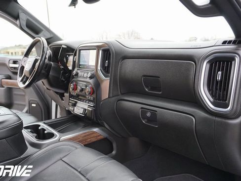 Used 2019 Chevrolet Silverado 1500 High Country image 46