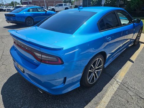 Used 2023 Dodge Charger R/T w/ Plus Group RWD image 5