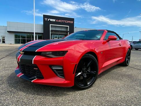 Used 2017 Chevrolet Camaro SS RWD image 36