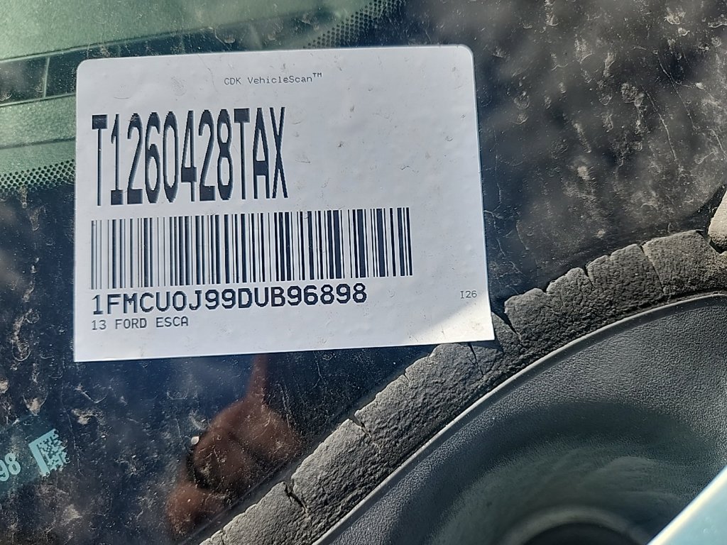 Used 2013 Ford Escape Titanium w/ Parking Technology Pkg FWD image 4
