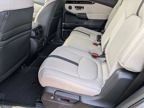 New 2026 Honda Pilot EX-L image 16