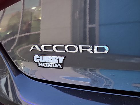 Used 2023 Honda Accord EX image 31