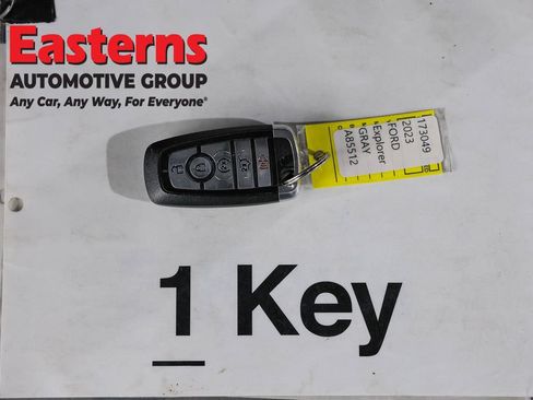 Used 2023 Ford Explorer XLT w/ Equipment Group 202A AWD/4WD image 25